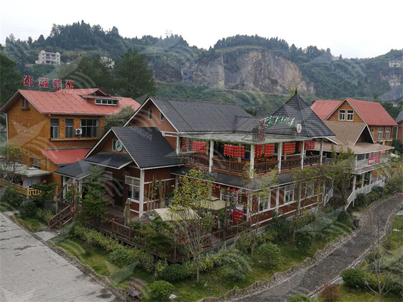 選擇合成樹脂瓦，為南方屋頂雨季防水護(hù)航