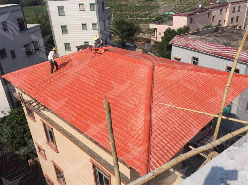 探秘農(nóng)村自建房建房利器！樹脂瓦多少錢一平，合成樹脂瓦價格揭秘！